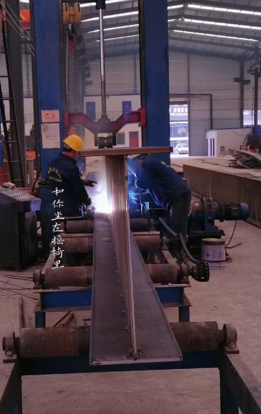 甘肃合水钢结构厂H型钢组立机